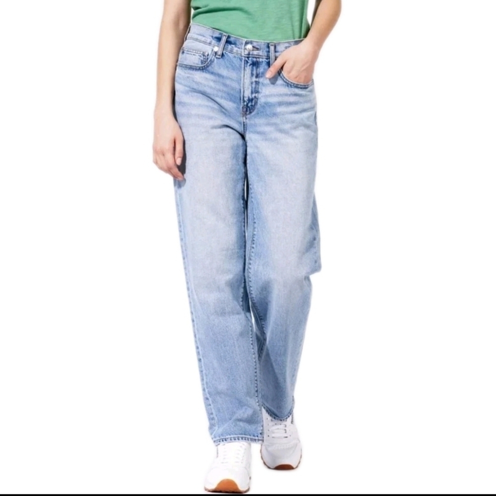 American Eagle Womens Medium Wash Stretch Curvy '90s Straight Jean 16